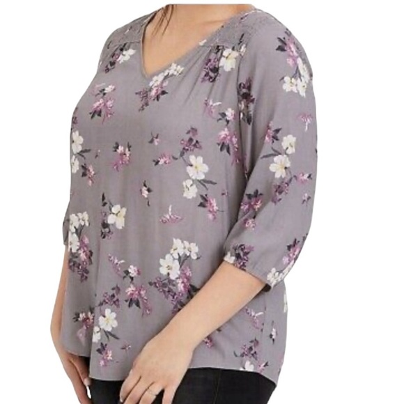 Torrid Floral Vneck Smocked Blouse Gray - Picture 1 of 8
